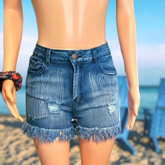 Studded Denim Jeans Sz. 9 - Picture 3 of 5